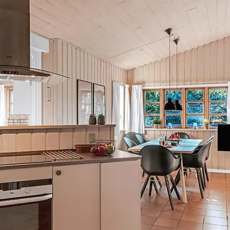 Дом отдыха Heralda - 3-3km From The Sea By Interhome
